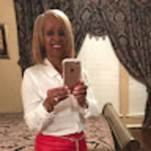 Meet your Posher, Sheila